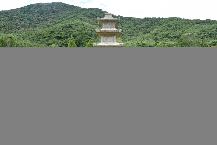 보령 성주사지 서 삼층석탑