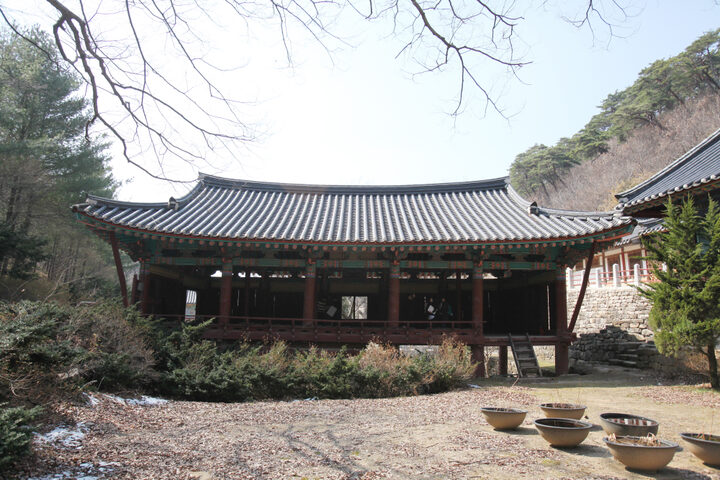 의성 고운사 가운루 배면