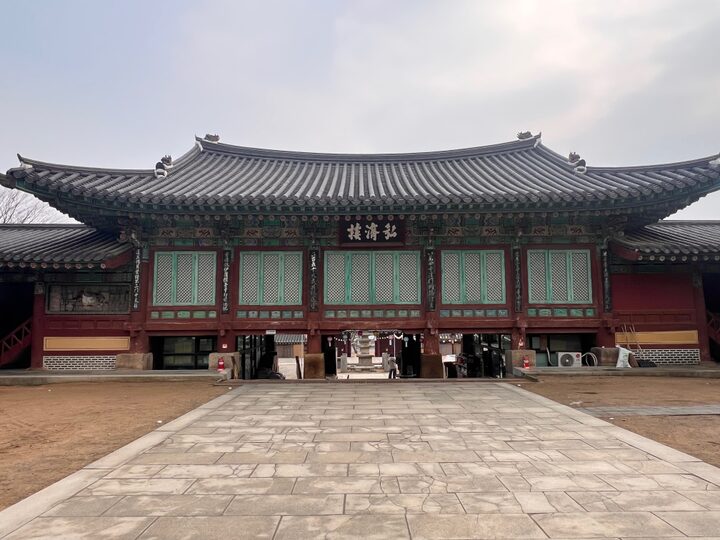 화성 용주사 천보루 후면(홍제루)