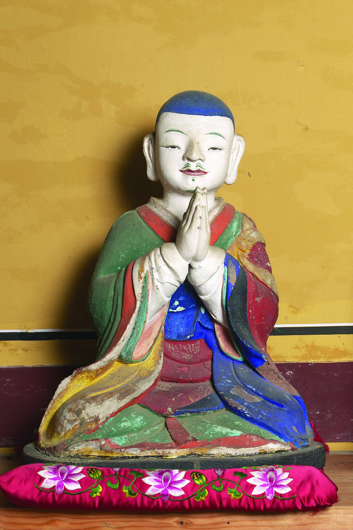 보물 나주 다보사 목조석가여래삼존상 및 소조십육나한좌상-나한상2
