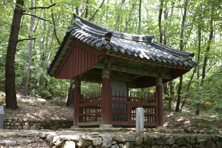 보물 예천 명봉사 경청선원자적선사능운탑비(2010년 국보,보물 지정보고서)