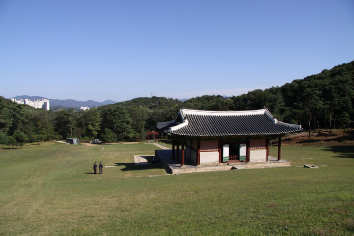 보물 구리 동구릉 숭릉 정자각(2011년 국보,보물 지정보고서)